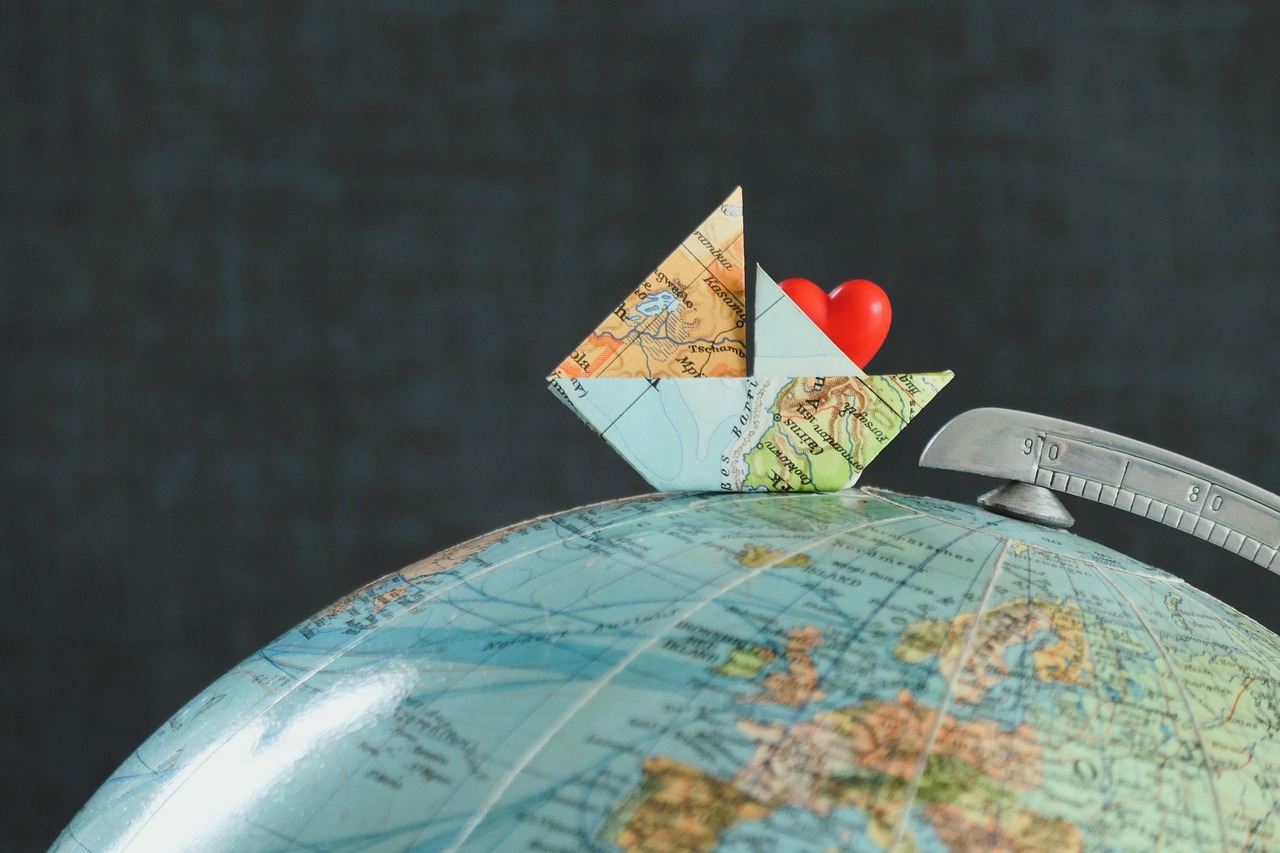 globo, embarcacion, naturaleza, exploración, viajar, corazón, aventuras, mundo, explorar, vacaciones, mar, agua, boda, navegar, viajes mundiales, avión, cupón, pasión de viajar